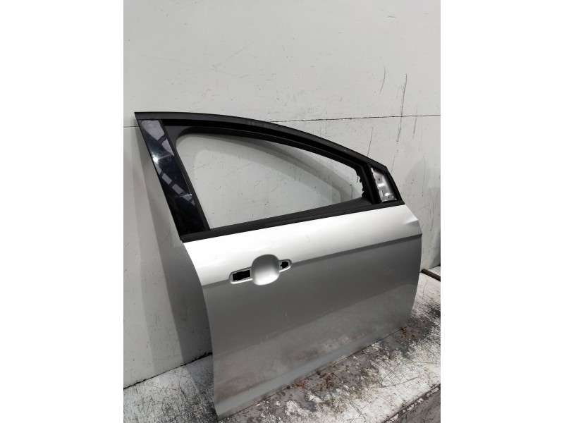 Recambio de puerta delantera derecha para ford focus turn. referencia OEM IAM  VER FOTOS 5P
