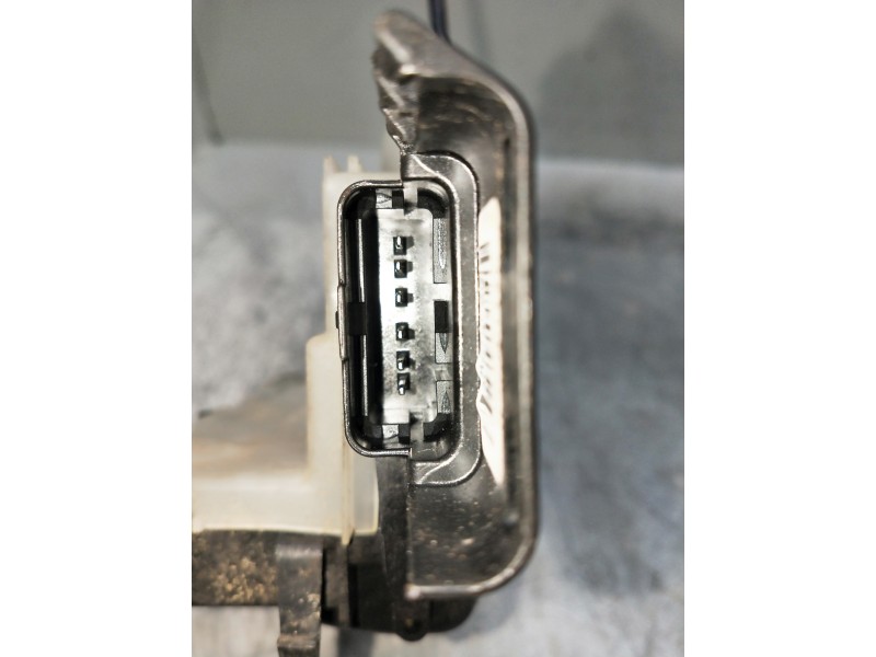 Recambio de motor cierre centralizado trasero derecho para citroen c-elysée referencia OEM IAM PSA190263 16943328 5178N591I1 4P