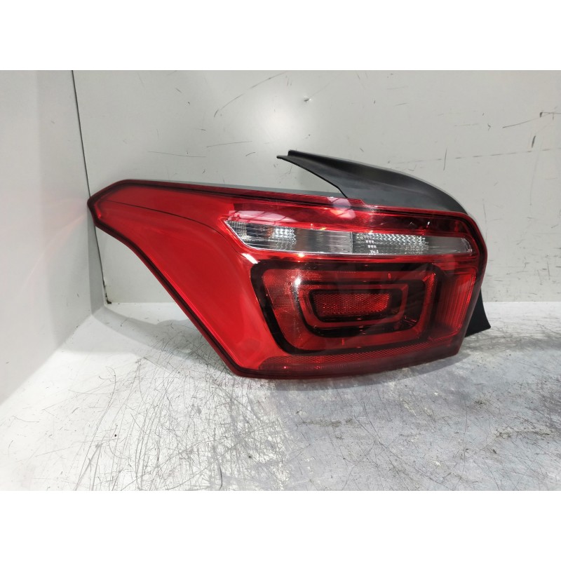 Recambio de piloto trasero izquierdo para citroen c-elysée referencia OEM IAM 9817303780 90121240 