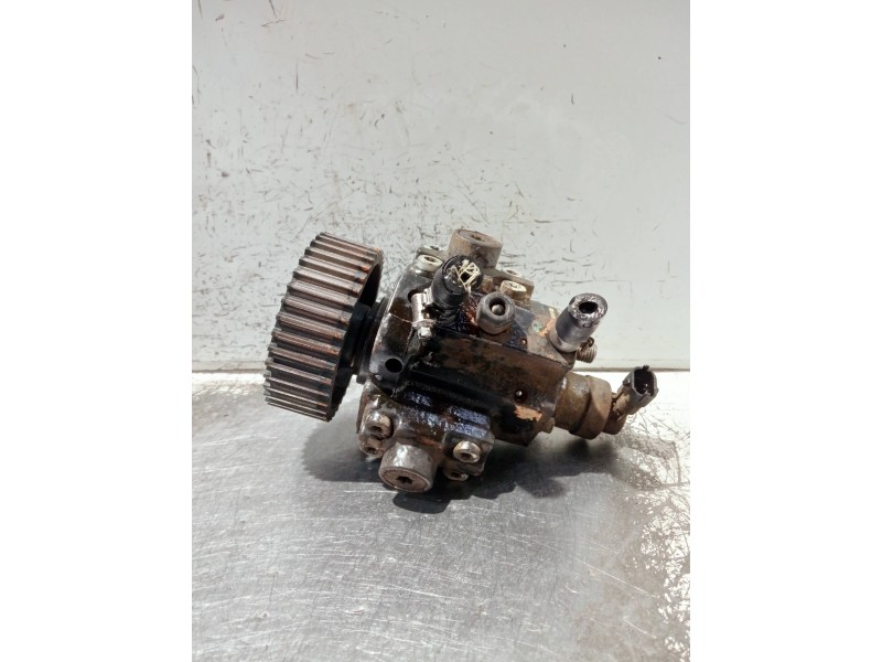 Recambio de bomba inyeccion para saab 9-3 berlina 1.9 tid linear sport referencia OEM IAM 0055193731 0445010097 BOSCH