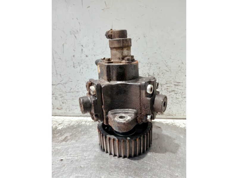 Recambio de bomba inyeccion para saab 9-3 berlina 1.9 tid linear sport referencia OEM IAM 0055193731 0445010097 BOSCH