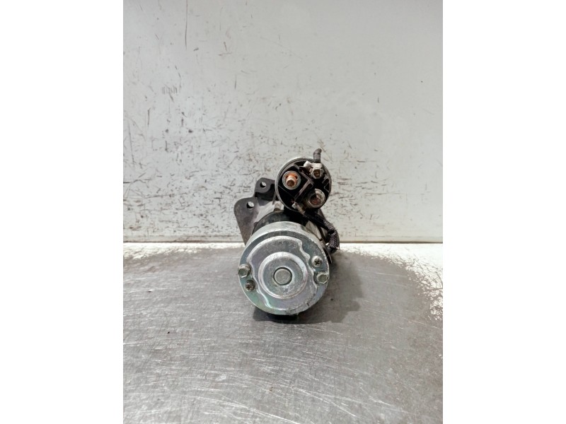 Recambio de motor arranque para renault clio ii fase ii (b/cb0) referencia OEM IAM 8200584675 M000T87881 