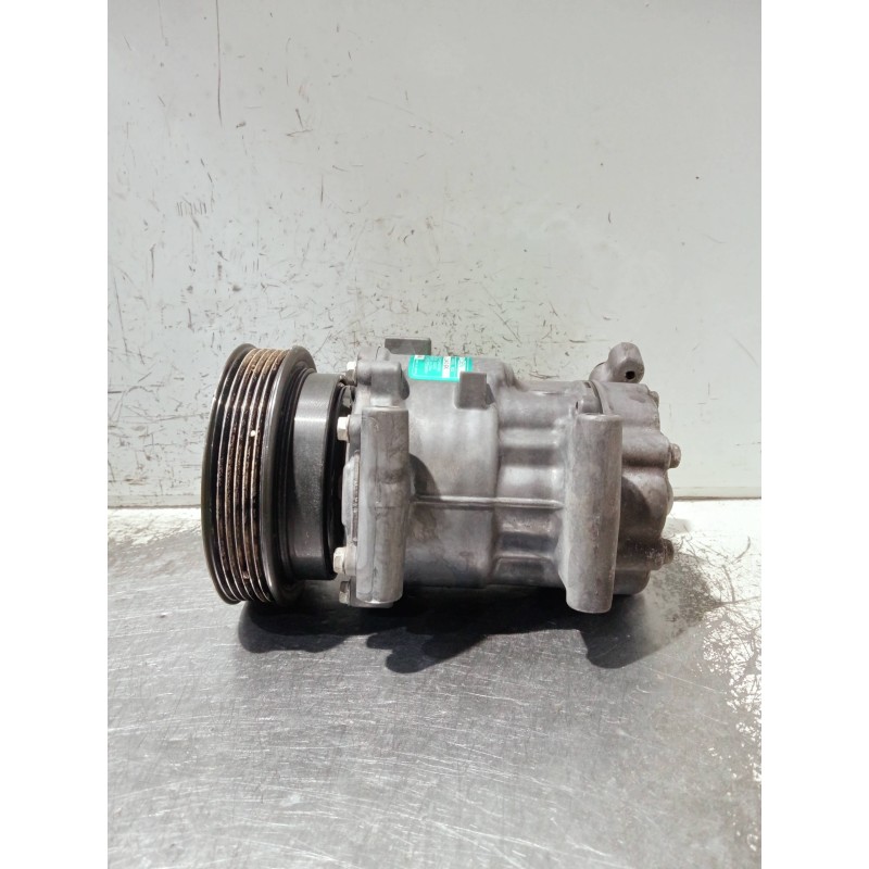 Recambio de compresor aire acondicionado para renault clio ii fase ii (b/cb0) referencia OEM IAM 8200315744 1416K 