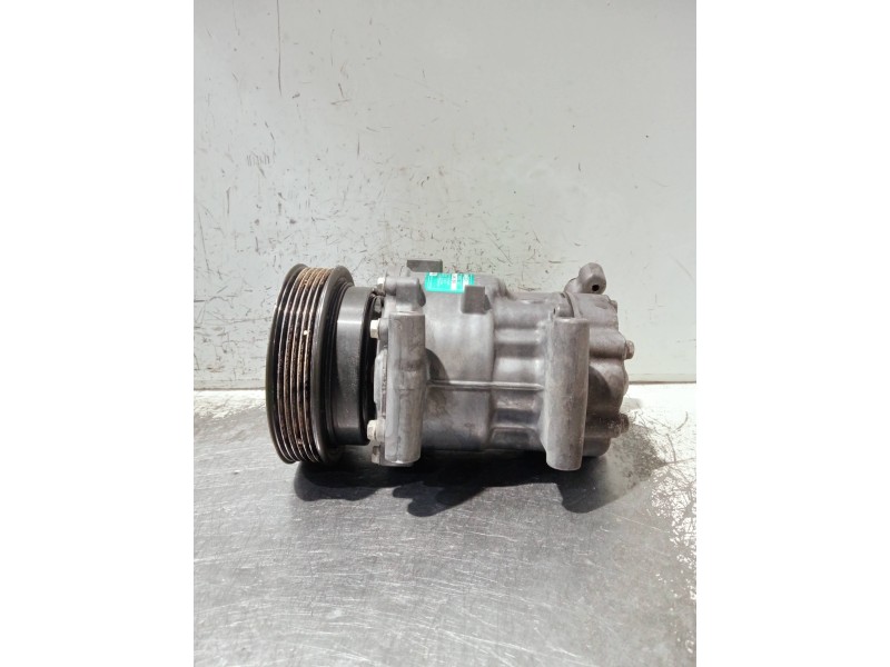 Recambio de compresor aire acondicionado para renault clio ii fase ii (b/cb0) referencia OEM IAM 8200315744 1416K 