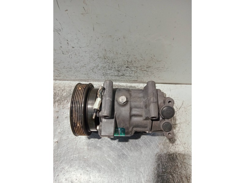 Recambio de compresor aire acondicionado para renault clio ii fase ii (b/cb0) referencia OEM IAM 8200315744 1416K 