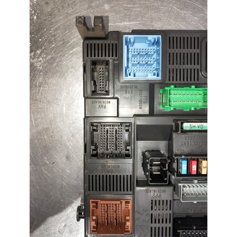 Recambio de caja reles / fusibles para citroen c-elysée referencia OEM IAM 9819849680  