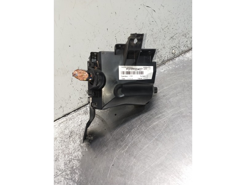 Recambio de caja reles / fusibles para citroen c-elysée referencia OEM IAM PCFPP00407 07886 