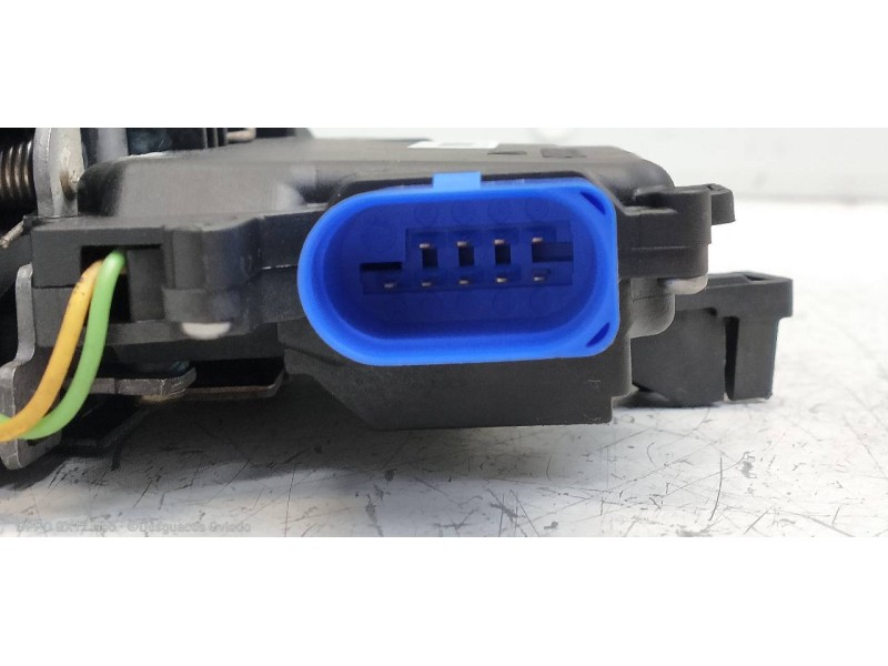Recambio de motor cierre centralizado delantero derecho para volkswagen touran (1t1) 1.9 tdi referencia OEM IAM 3D1837016  