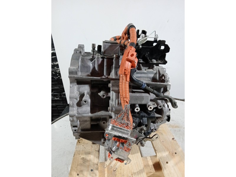 Recambio de caja cambios para toyota yaris hybrid active referencia OEM IAM 1LM  