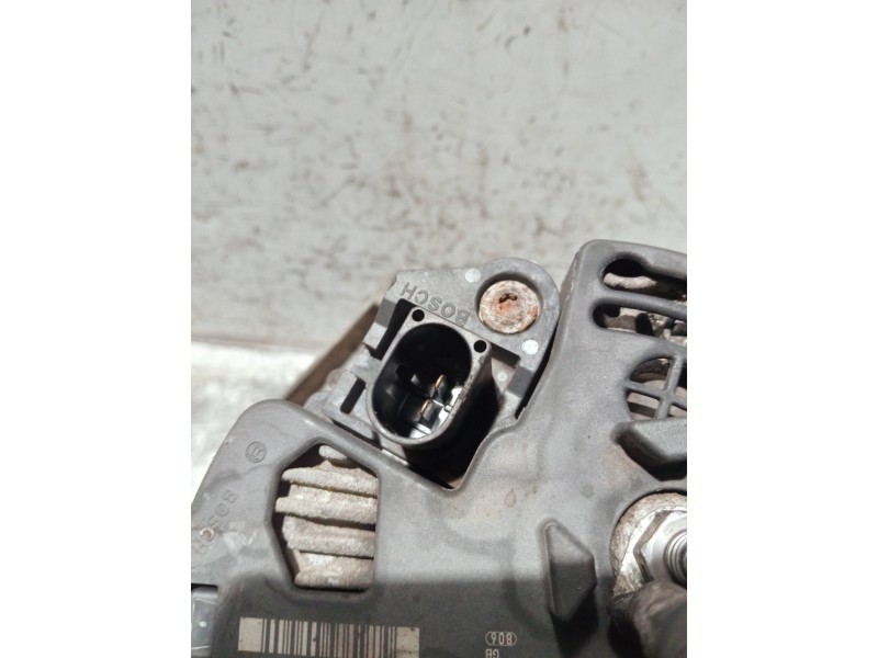 Recambio de alternador para ford transit caja cerrada ´06 referencia OEM IAM 6CIT10300BC 0121615002 