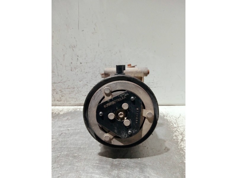 Recambio de compresor aire acondicionado para ford transit caja cerrada ´06 referencia OEM IAM 6C1119D629AD  