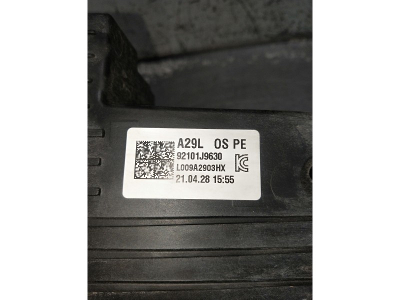 Recambio de faro izquierdo para hyundai kona n os referencia OEM IAM   