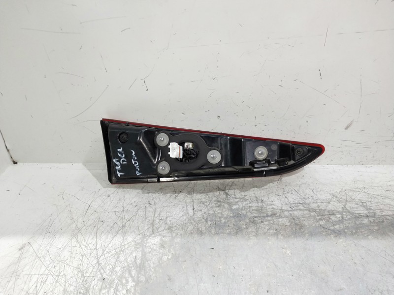 Recambio de piloto trasero derecho interior para hyundai kona n os referencia OEM IAM 92404J9600 92404J961 