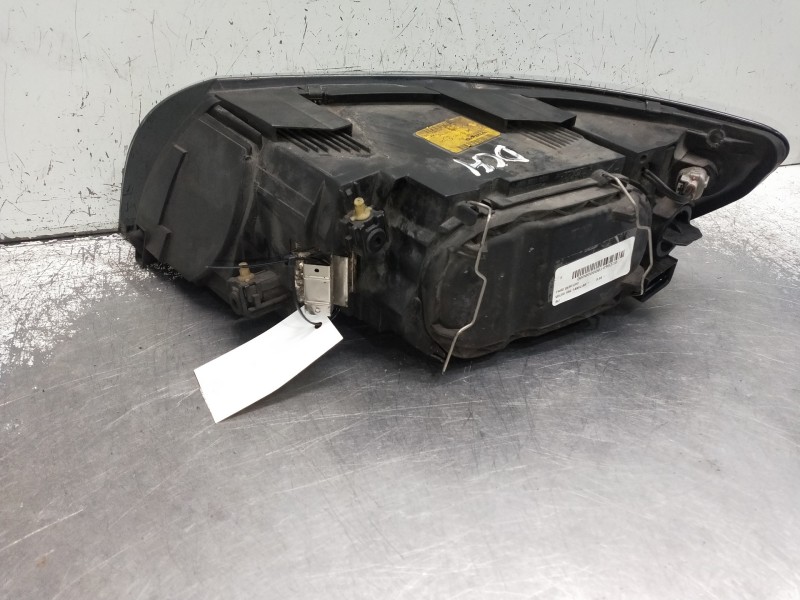 Recambio de faro derecho para volvo v50 familiar referencia OEM IAM 30698886 0301198204 