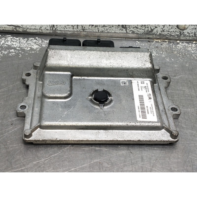 Recambio de centralita motor uce para citroen c-elysée referencia OEM IAM 980091308 9811545080 282566351. A2C1403940001
