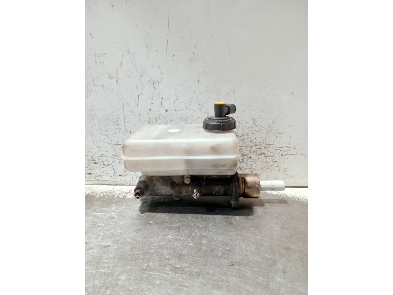 Recambio de bomba freno para renault master ii phase 2 caja cerrada referencia OEM IAM 21027999  