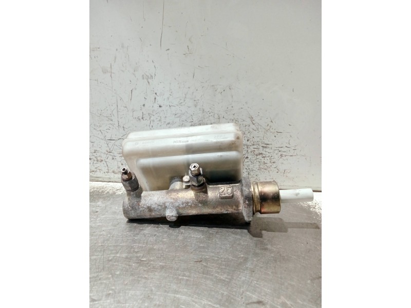 Recambio de bomba freno para renault master ii phase 2 caja cerrada referencia OEM IAM 21027999  