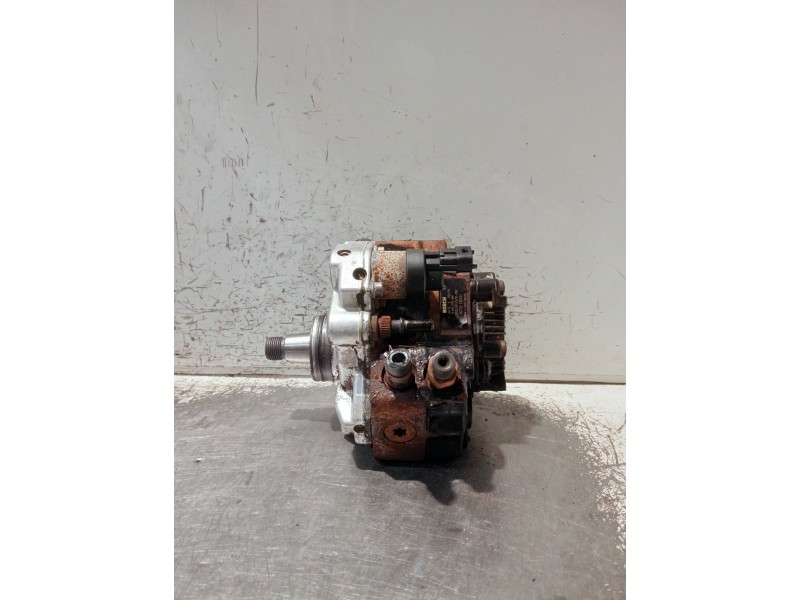 Recambio de bomba inyeccion para renault master ii phase 2 caja cerrada referencia OEM IAM 16700DB000 0445010094 BOSCH