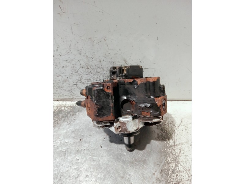 Recambio de bomba inyeccion para renault master ii phase 2 caja cerrada referencia OEM IAM 16700DB000 0445010094 BOSCH