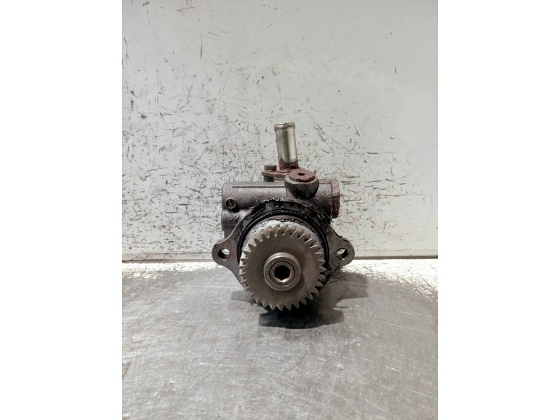 Recambio de bomba direccion para renault master ii phase 2 caja cerrada referencia OEM IAM   