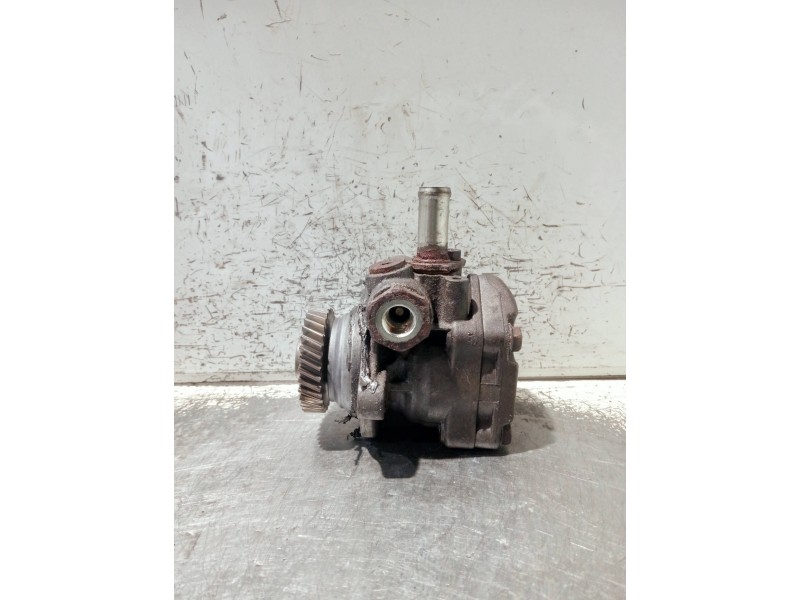 Recambio de bomba direccion para renault master ii phase 2 caja cerrada referencia OEM IAM   