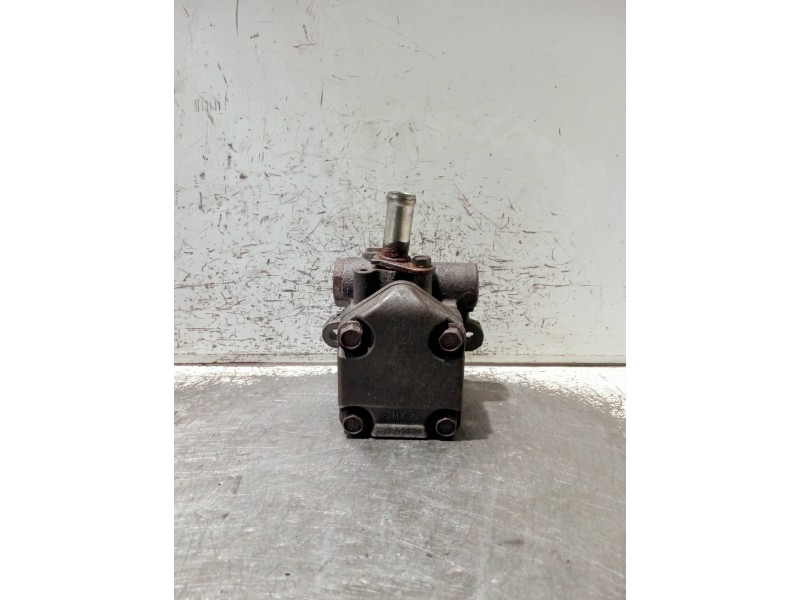 Recambio de bomba direccion para renault master ii phase 2 caja cerrada referencia OEM IAM   