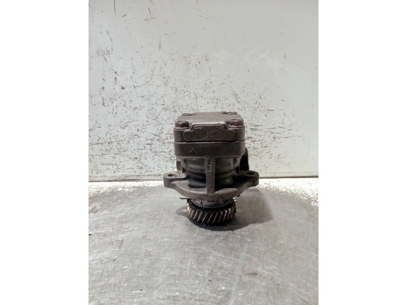 Recambio de bomba direccion para renault master ii phase 2 caja cerrada referencia OEM IAM   