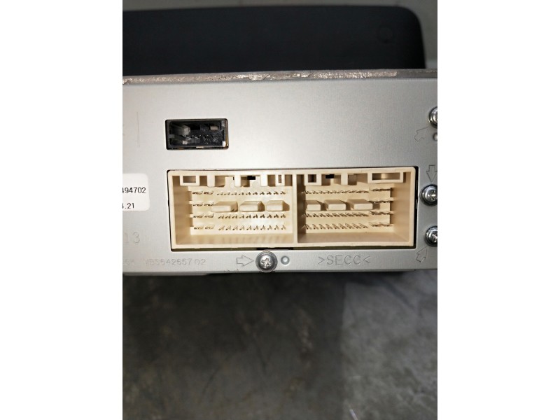 Recambio de sistema audio / radio cd para hyundai kona n os referencia OEM IAM 96560I3200NVC 104KVFW069795 