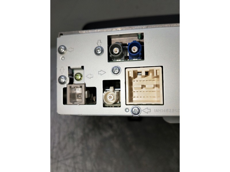 Recambio de sistema audio / radio cd para hyundai kona n os referencia OEM IAM 96560I3200NVC 104KVFW069795 