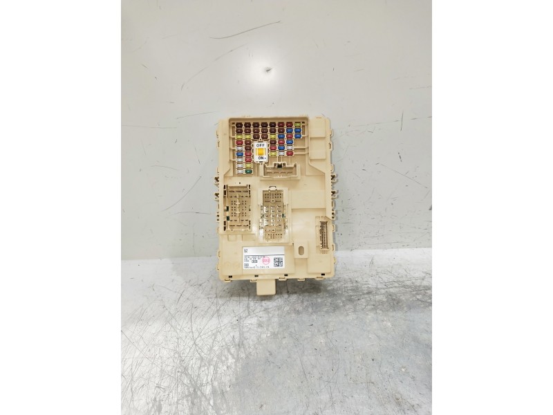 Recambio de caja reles / fusibles para hyundai kona n os referencia OEM IAM 91950I3030 I30302104160708 
