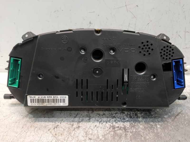 Recambio de cuadro instrumentos para skoda octavia combi (1u5) referencia OEM IAM 1U0920811F 110080146017 