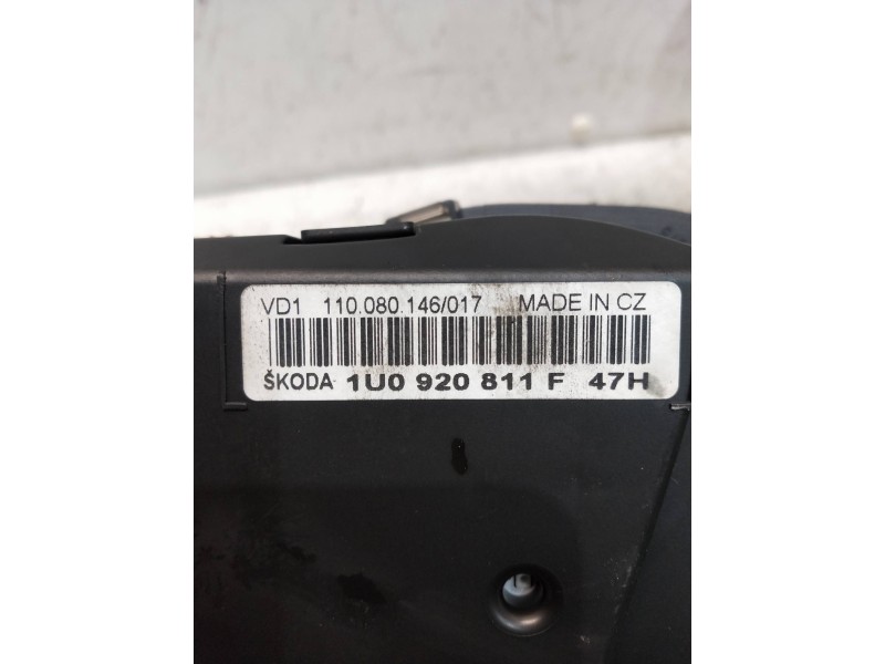 Recambio de cuadro instrumentos para skoda octavia combi (1u5) referencia OEM IAM 1U0920811F 110080146017 