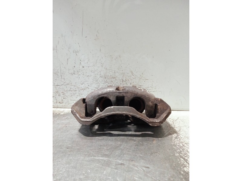 Recambio de pinza freno delantera derecha para renault master ii phase 2 caja cerrada referencia OEM IAM   