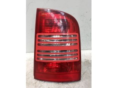 Recambio de piloto trasero derecho para skoda octavia combi (1u5) referencia OEM IAM 1U9945258  