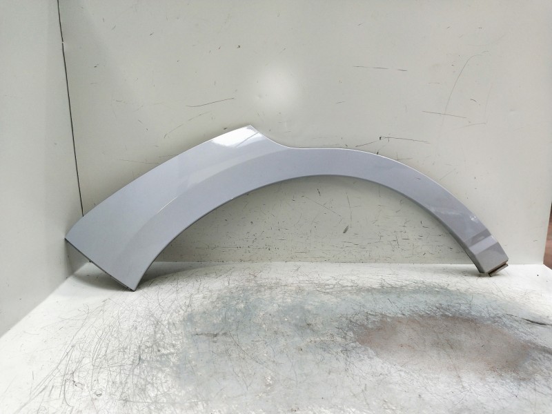 Recambio de aletin trasero derecho para hyundai kona n os referencia OEM IAM 87742J9NA0PYU  