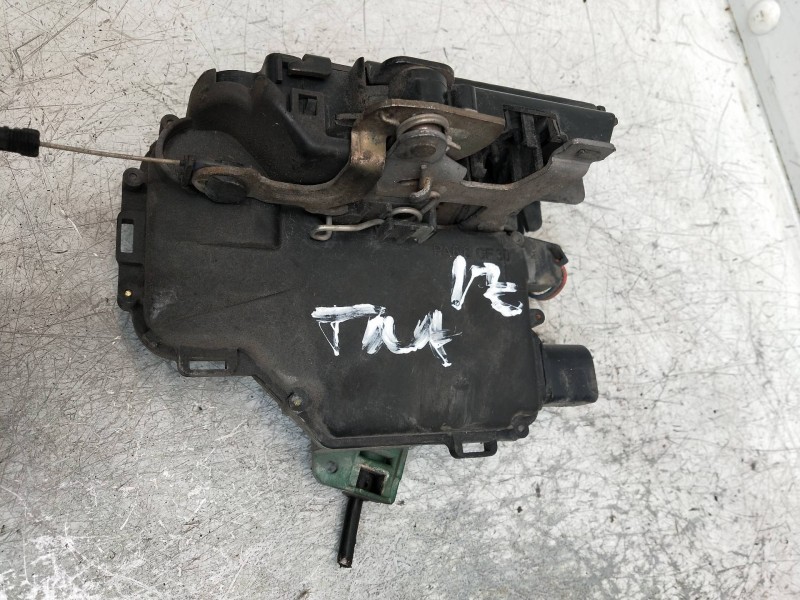 Recambio de motor cierre centralizado trasero izquierdo para skoda octavia combi (1u5) referencia OEM IAM   5P