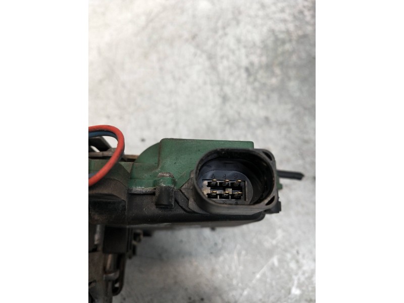 Recambio de motor cierre centralizado trasero izquierdo para skoda octavia combi (1u5) referencia OEM IAM   5P