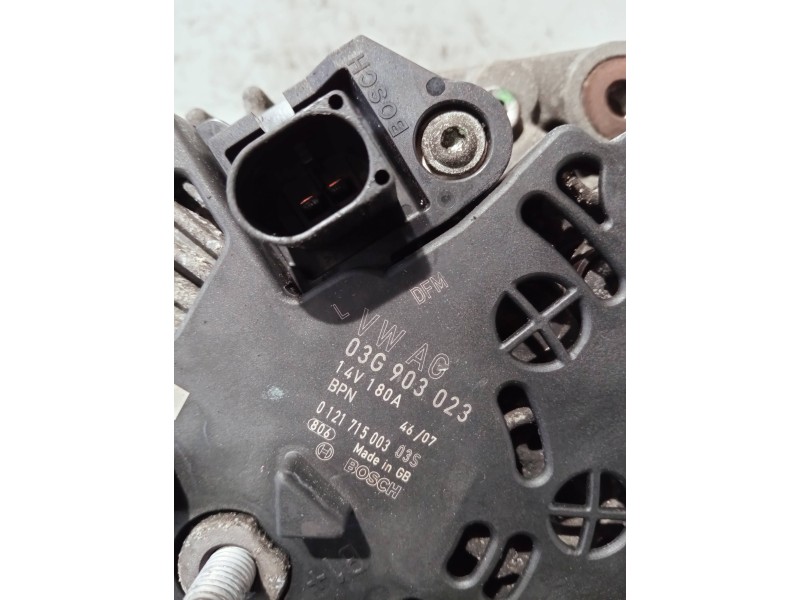 Recambio de alternador para volkswagen crafter combi (2e) referencia OEM IAM 03G903023 0121715003 