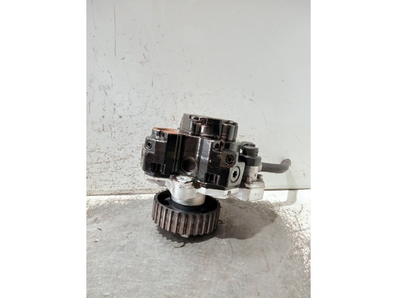 Recambio de bomba inyeccion para volkswagen crafter combi (2e) referencia OEM IAM 059130755NB00 0445010125 BOSCH