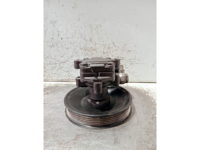 Recambio de bomba direccion para volkswagen crafter combi (2e) referencia OEM IAM 074121031  