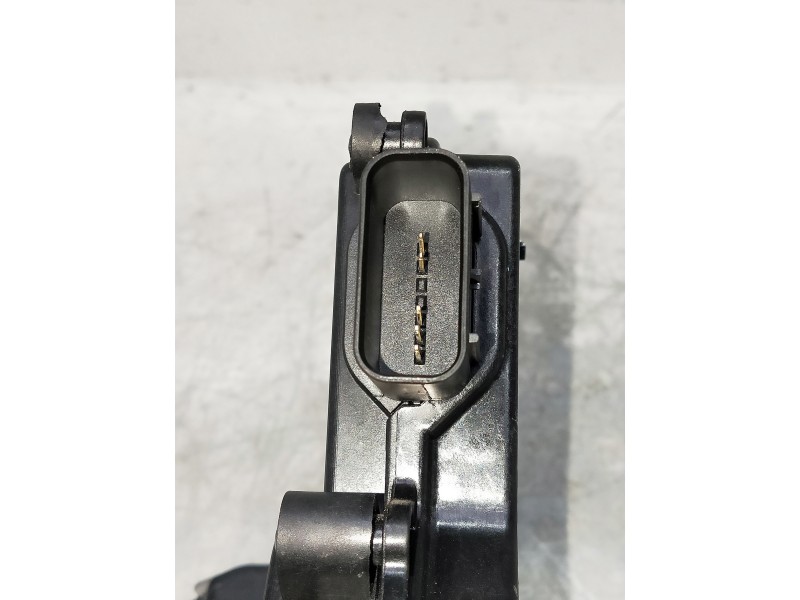 Recambio de motor cierre centralizado delantero derecho para hyundai kona n os referencia OEM IAM 81320J9010 178060S024 5P