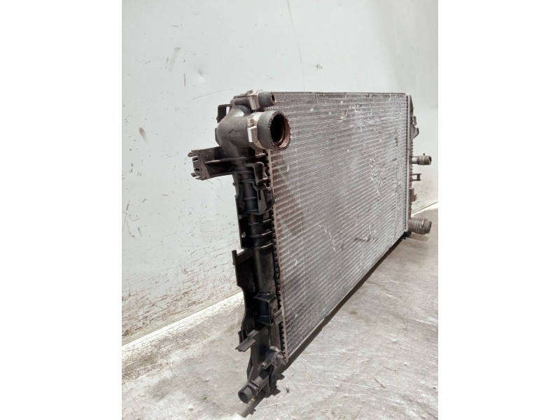 Recambio de radiador agua para volkswagen crafter combi (2e) referencia OEM IAM 2E0121253A 988151J 