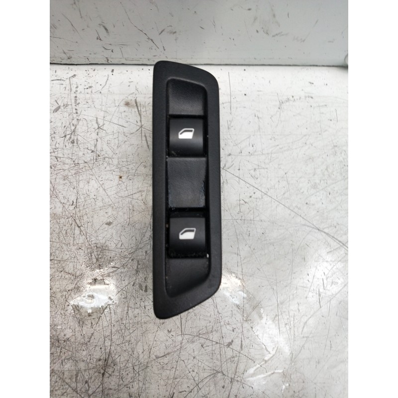 Recambio de mando elevalunas delantero derecho para citroen c-elysée referencia OEM IAM 9676662ZD 96657927ZD 4P