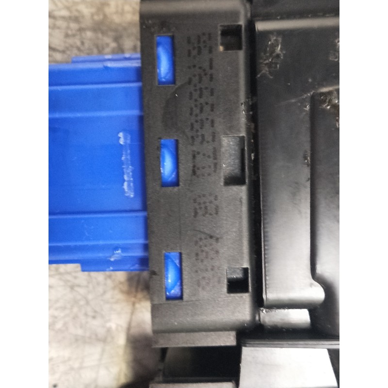 Recambio de mando elevalunas delantero derecho para citroen c-elysée referencia OEM IAM 9676662ZD 96657927ZD 4P