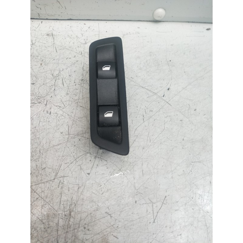 Recambio de mando elevalunas delantero izquierdo para citroen c-elysée referencia OEM IAM 9676662ZD 96657927ZF 4P