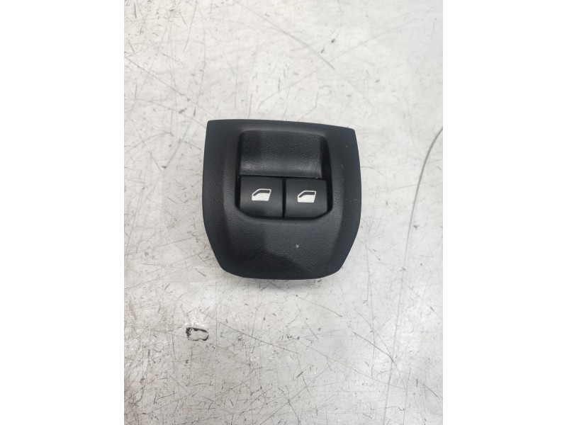 Recambio de mando elevalunas trasero derecho para citroen c-elysée referencia OEM IAM 9674559377  4P