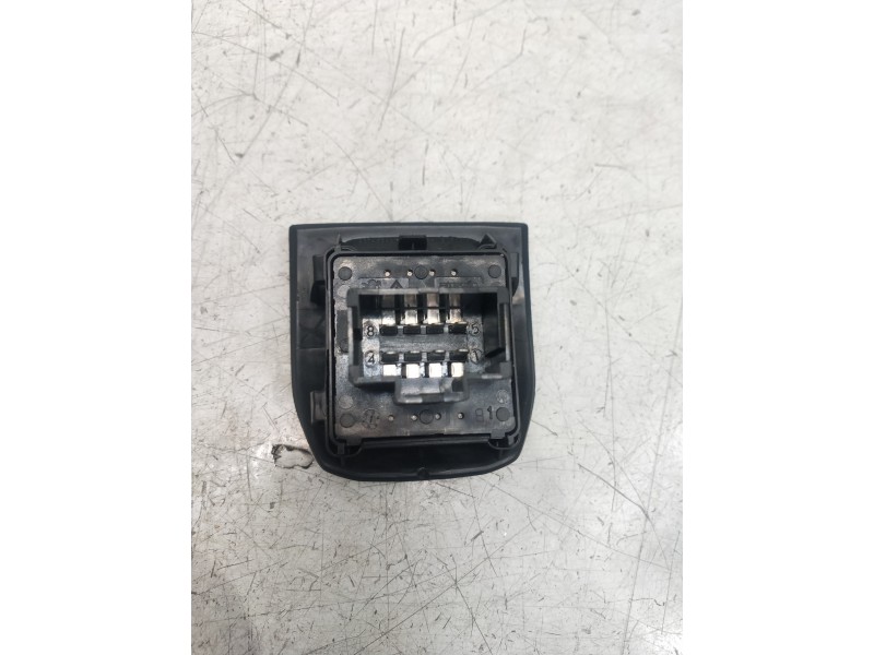 Recambio de mando elevalunas trasero derecho para citroen c-elysée referencia OEM IAM 9674559377  4P