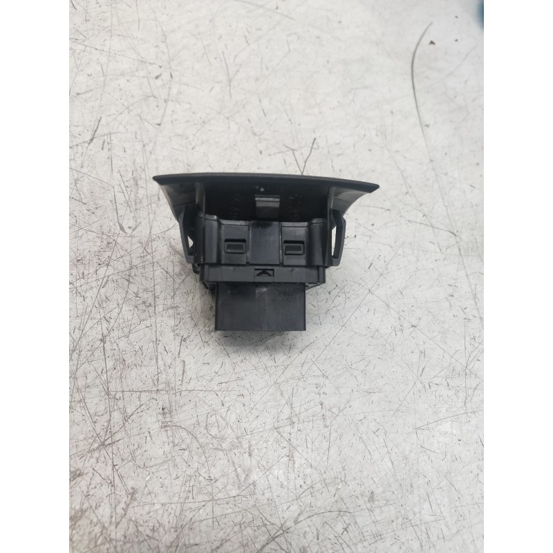 Recambio de mando elevalunas trasero derecho para citroen c-elysée referencia OEM IAM 9674559377  4P