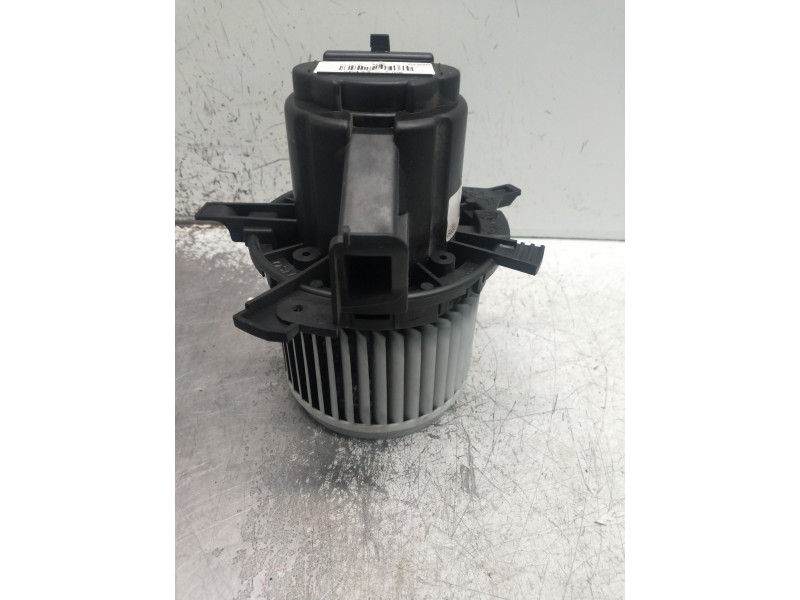 Recambio de motor calefaccion para citroen c-elysée referencia OEM IAM 5P4330000 1B1930100 