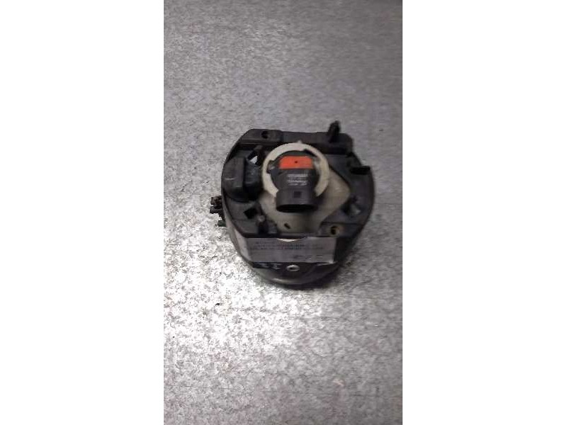 Recambio de faro antiniebla izquierdo para jeep gr. cherokee (wh) 3.0 crd cat referencia OEM IAM   